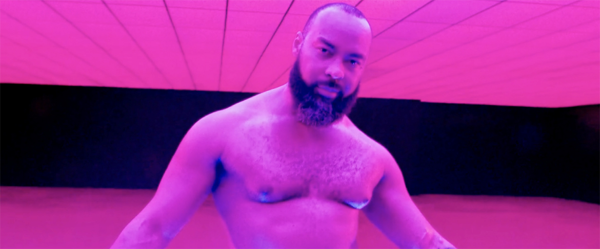 La porn star Ray Diesel parmi les modèles de la campagne Pride de Lelo x Marco Marco